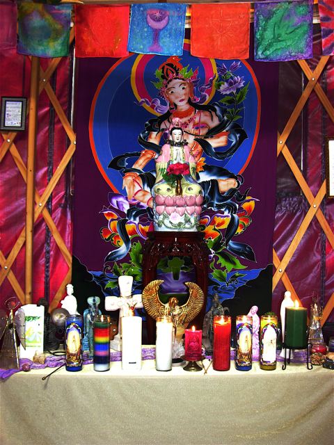 YURT Altar